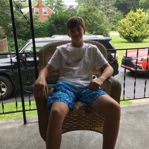 Meet your Posher, Zach